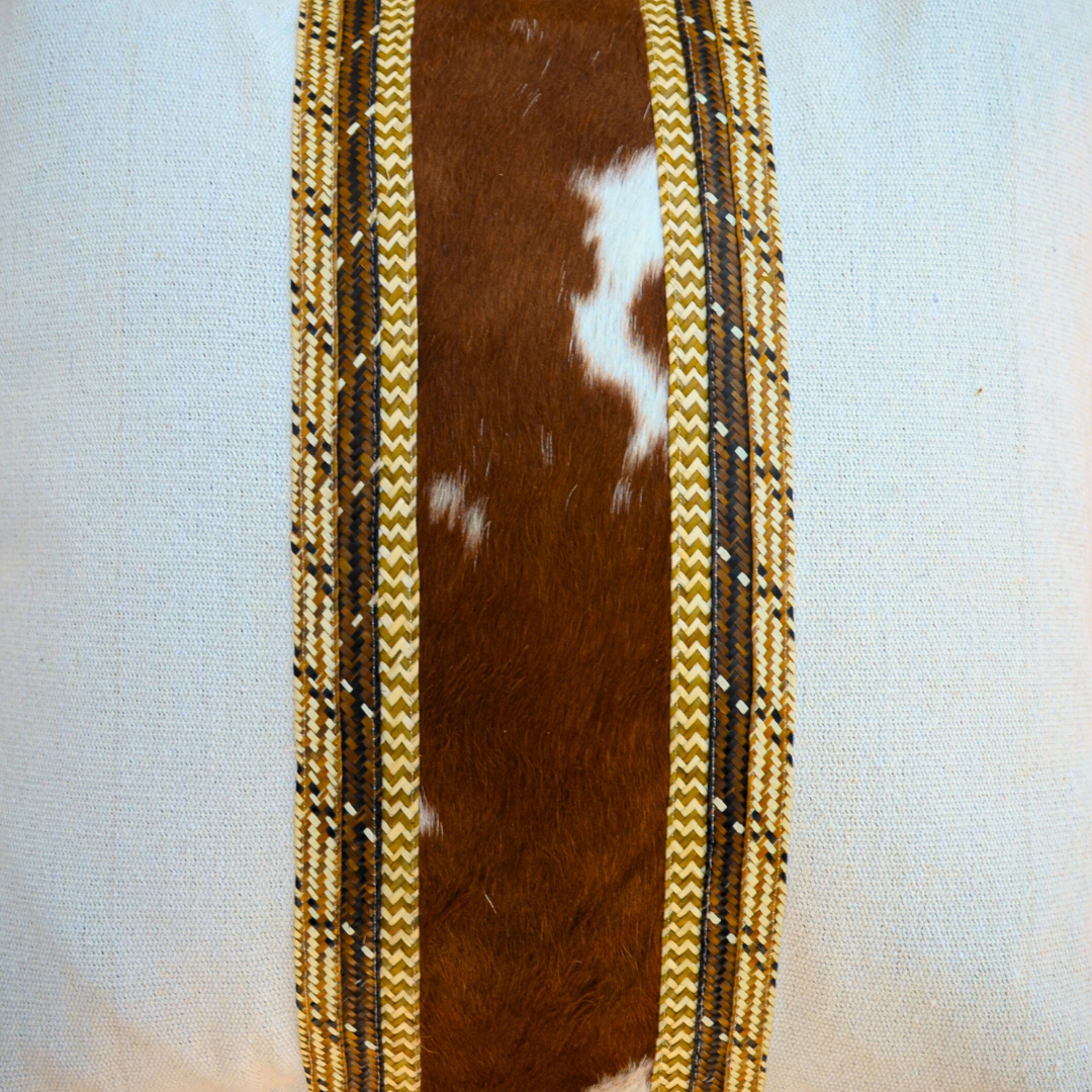132 Cojín Piel Palm