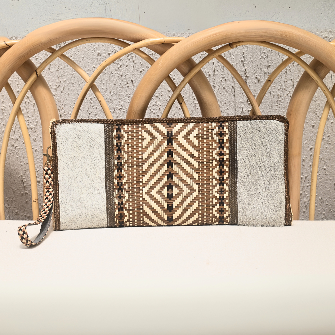 208 Cartera Tejida